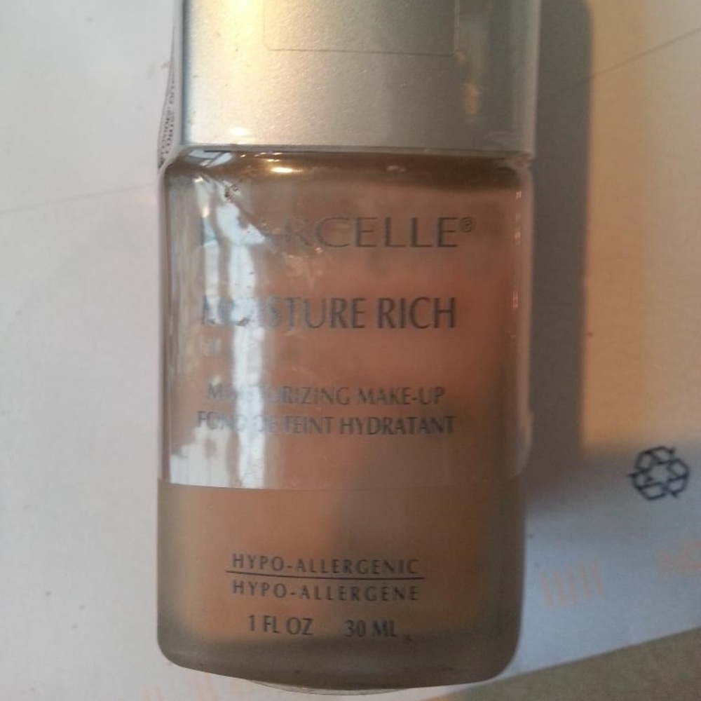 🔥HOT DEAL🔥Marcelle Moisture Rich Hypo-Allergenic